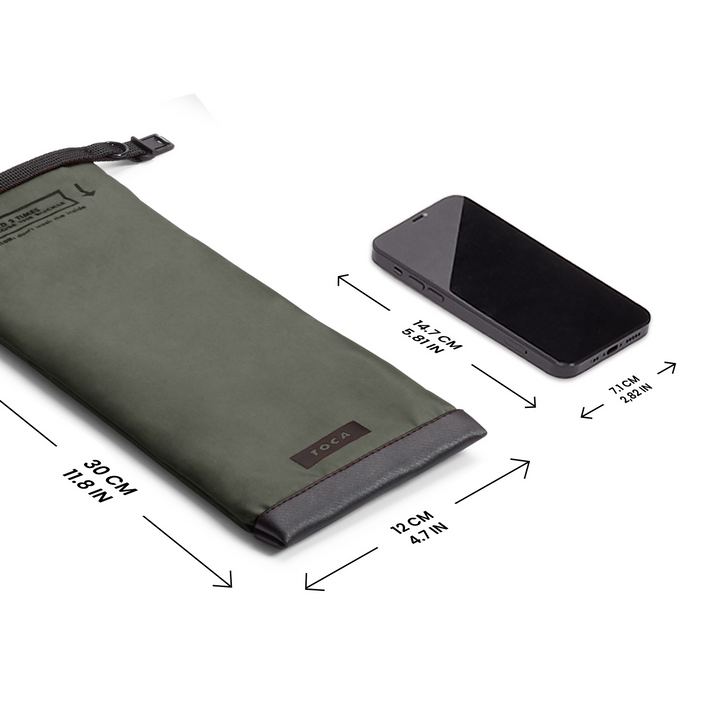 No Signal Sleeve L - Protection against radiation, surveillance and distraction