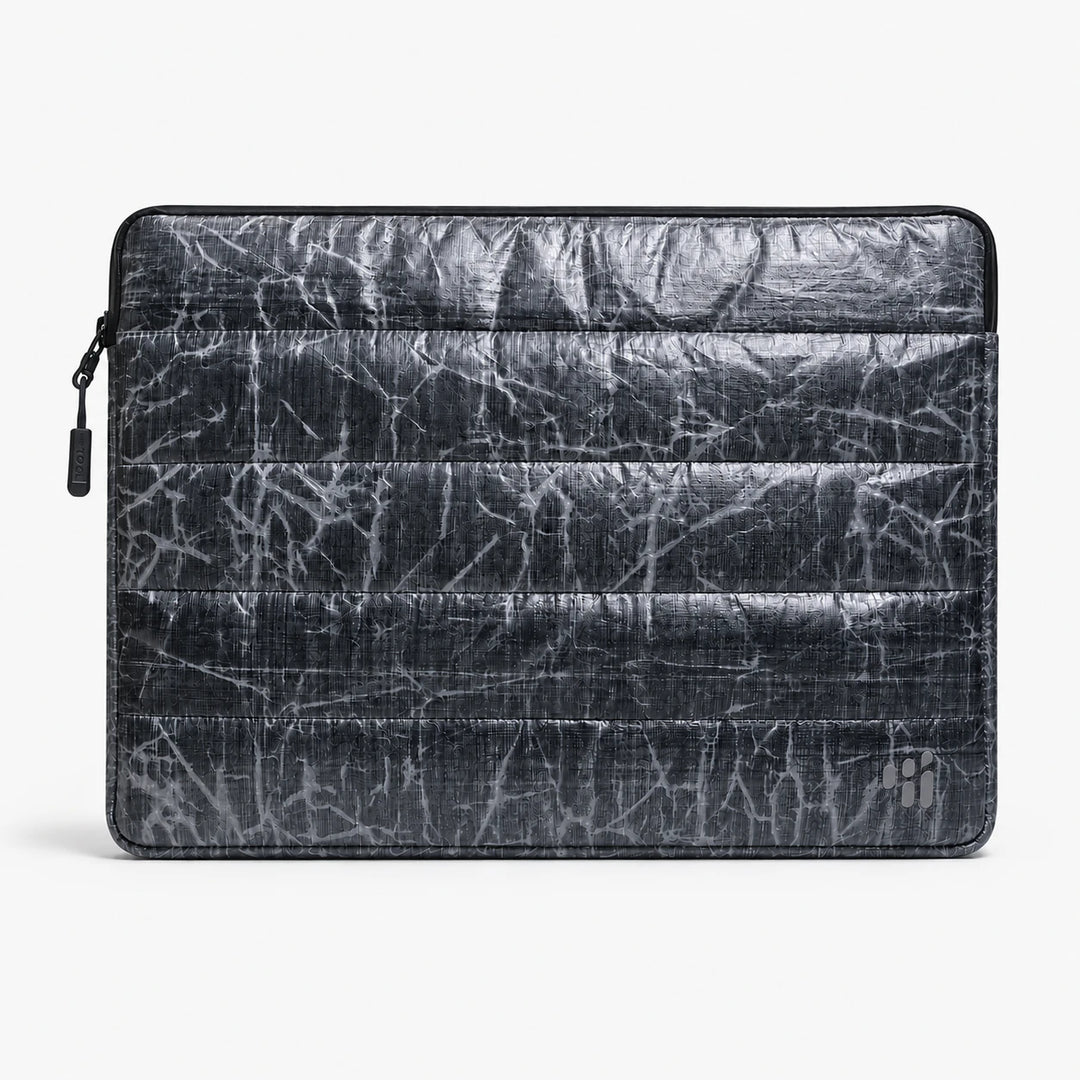 TOCA Shield Laptop Sleeve (14”) – Laptop Sleeve with RF Shielding and a Dyneema® Shell